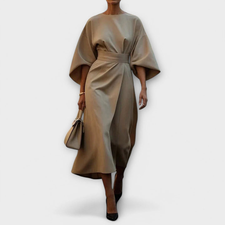 Maya™ | Vestido Elegante con Mangas Farol